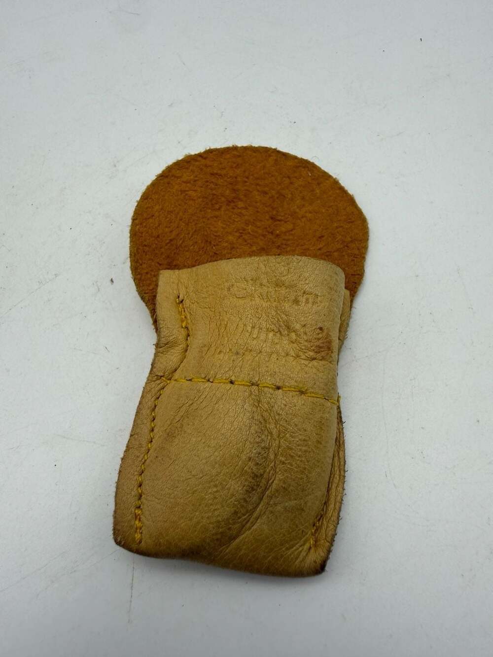 Clover Natural Fit Leather Thimble